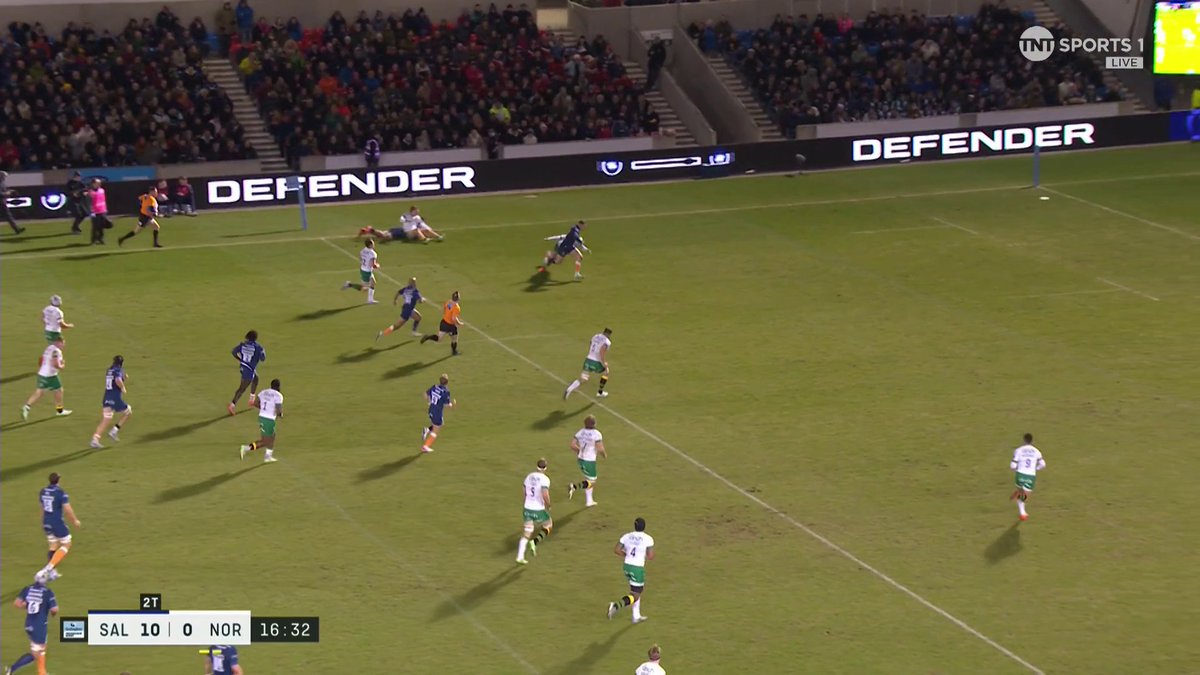 The kick from O'Flaherty, the offload from Curry ๐ฆต๐ The try for Roebuck! ๐ฅ #GallagherPrem | #SALvNOR