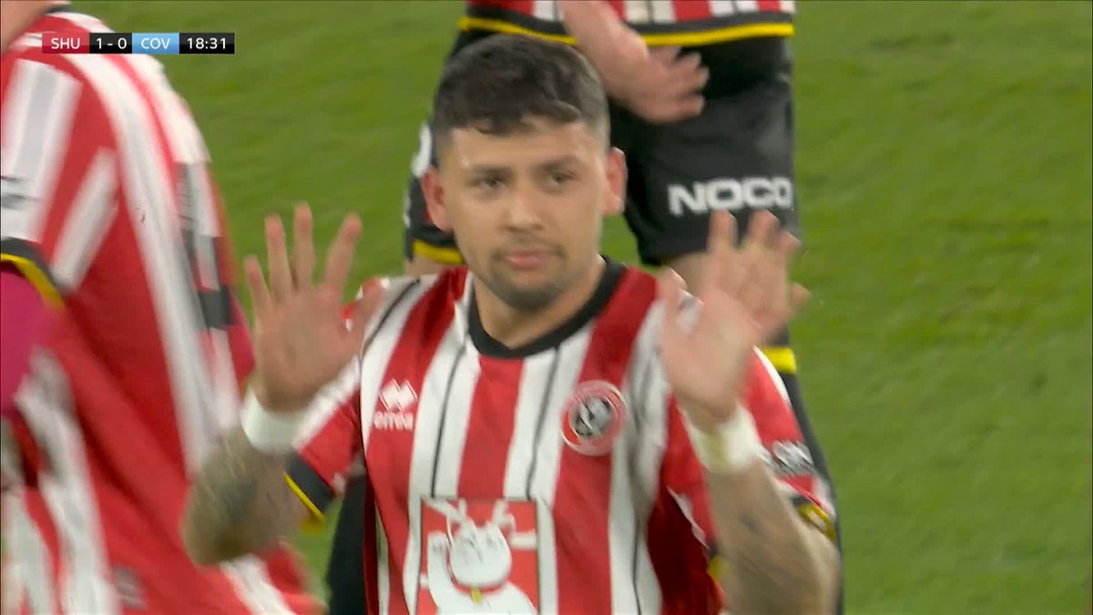 OH MY WORD WHAT A FREE KICK🤯🤯🤯 CHAMPIONSHIP FOOTBALL IS BACK😍😍😍 GUSTAVO HAMER AGAINST HIS OLD CLUB🤩🤩🤩