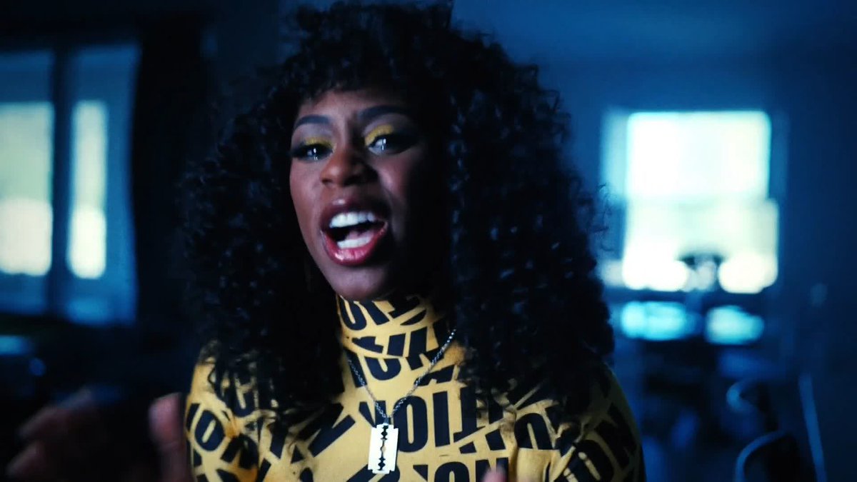 "I strongly advise you to proceed with CAUTION." ⚠️ Naomi is done playing nice... Trinity #SmackDown