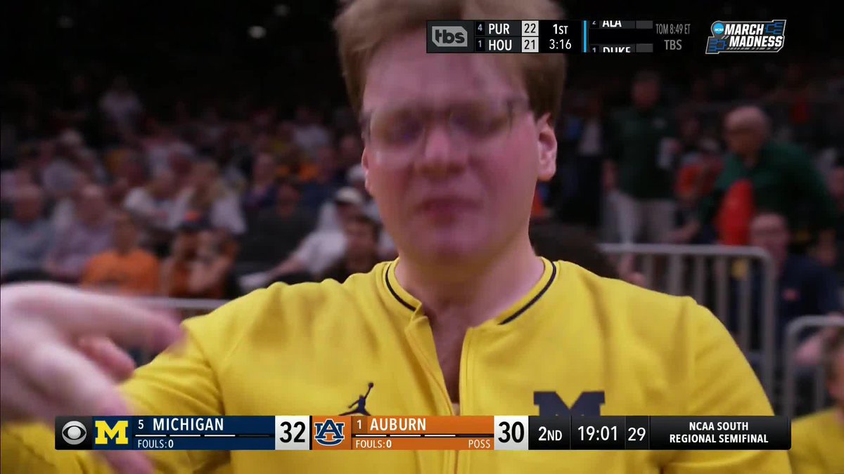 Danny Wolf is pure from beyond the arc 🎯 #MarchMadness Michigan Men's Basketball