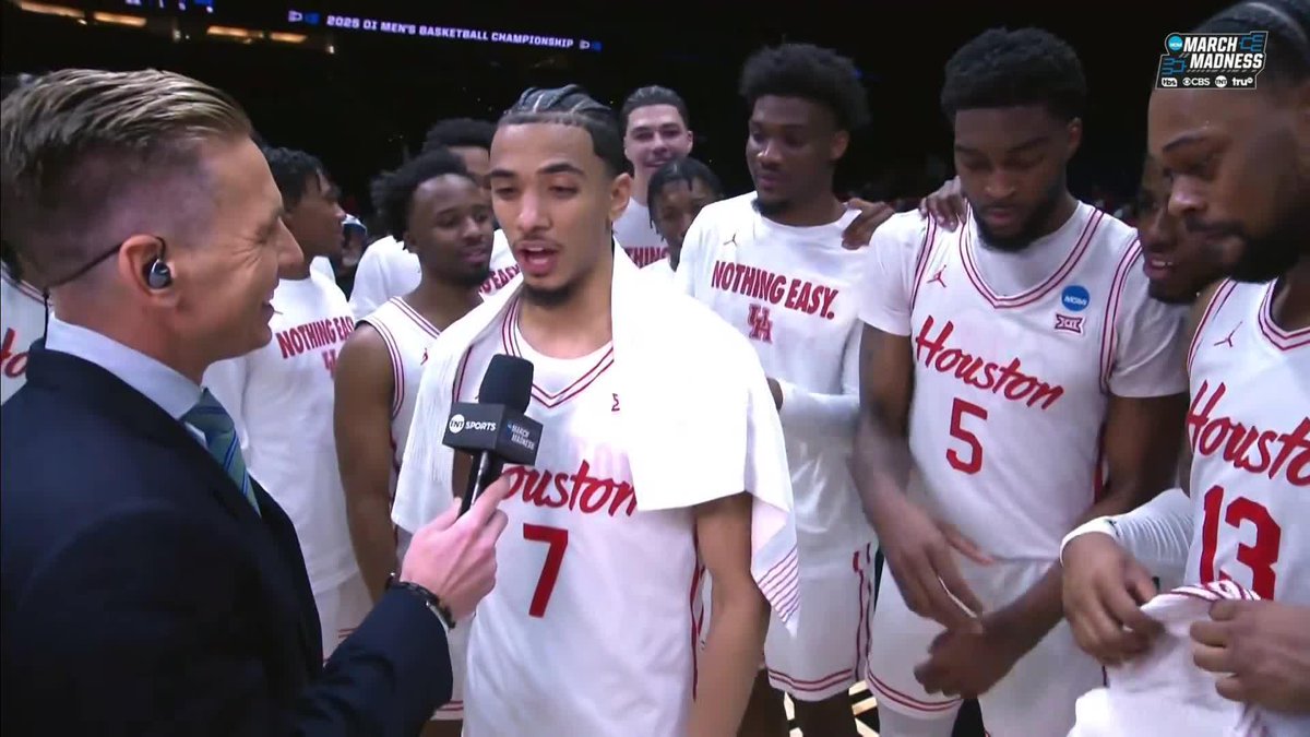 Milos Uzan's got aura 🤣 #MarchMadness Houston Men's Hoops 🏀 🐾