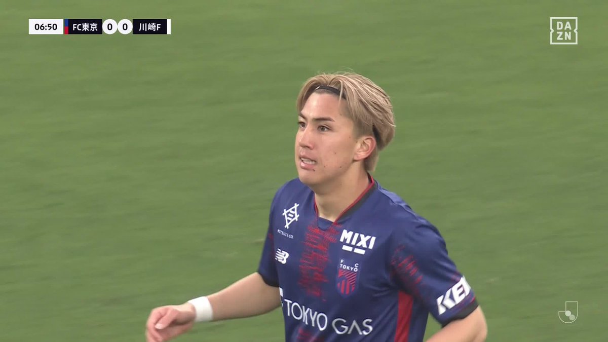 勇気ある飛び出し #俵積田晃太 の抜け出しに 川崎F守護神 #山口瑠伊 が顔面でスーパーセーブ！ 🏆明治安田J1リーグ第7節 🆚FC東京×川崎F 🆓#DAZN LIVE配信中 #Jみようぜ #Jリーグ #FC東京川崎F