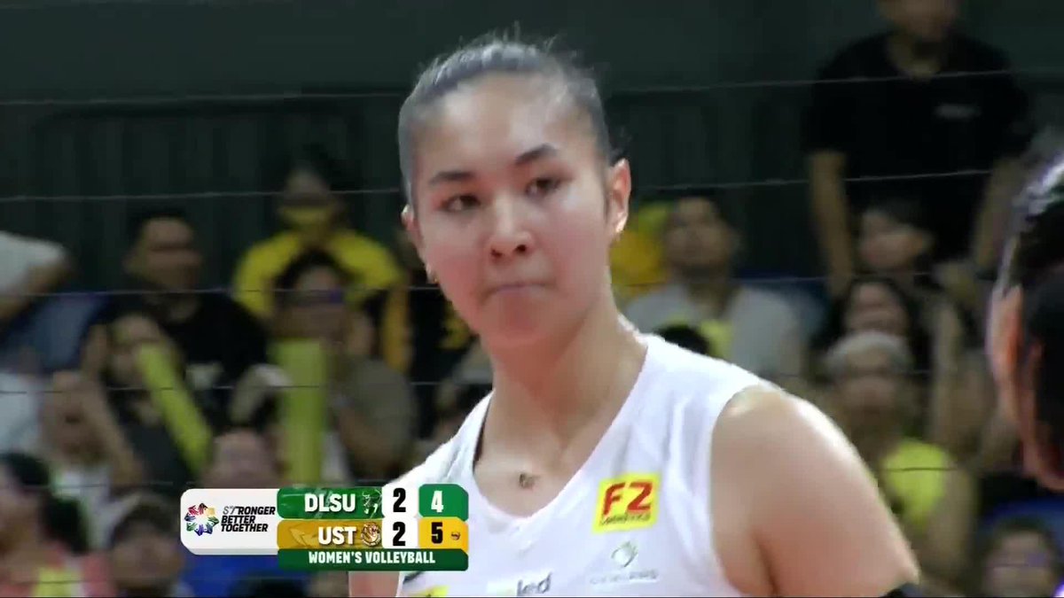 They won a long rally when it mattered the most. The moment I knew na atin yung laban tonight 🙏🏻💚 #DefeatTheRoarDLSU