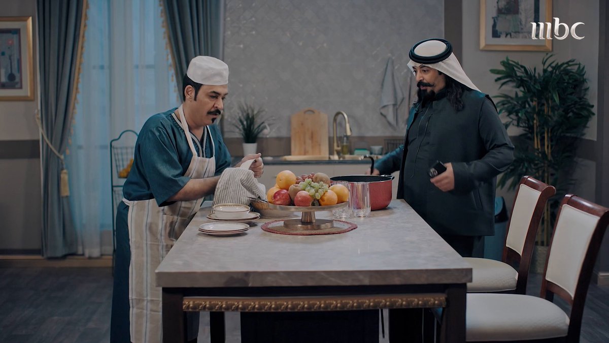 أبو صامل ونجر يعيشون حياة العزابية 😂💔 مسلسل #جاك_العلم يعرض الآن على #MBC1 يومياً الساعة 8:00 مساء بتوقيت السعودية #رمضان_يجمعنا مجاناً على Shahid