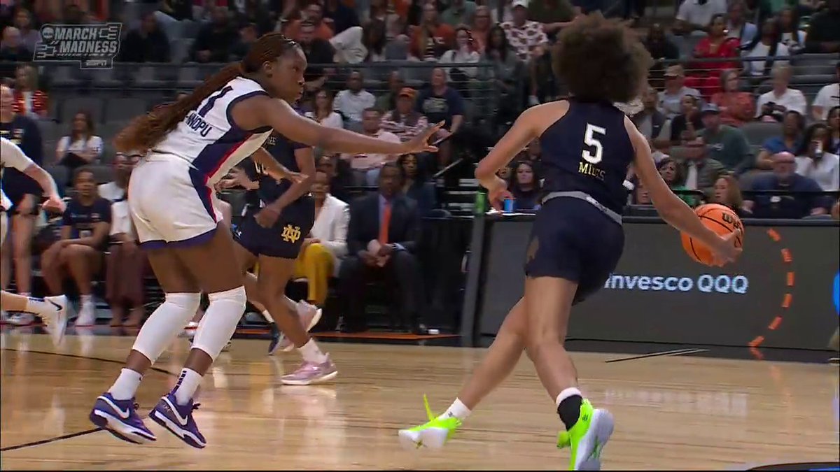 OLIVIA MILES 🔥🔥🔥 📺 ABC
