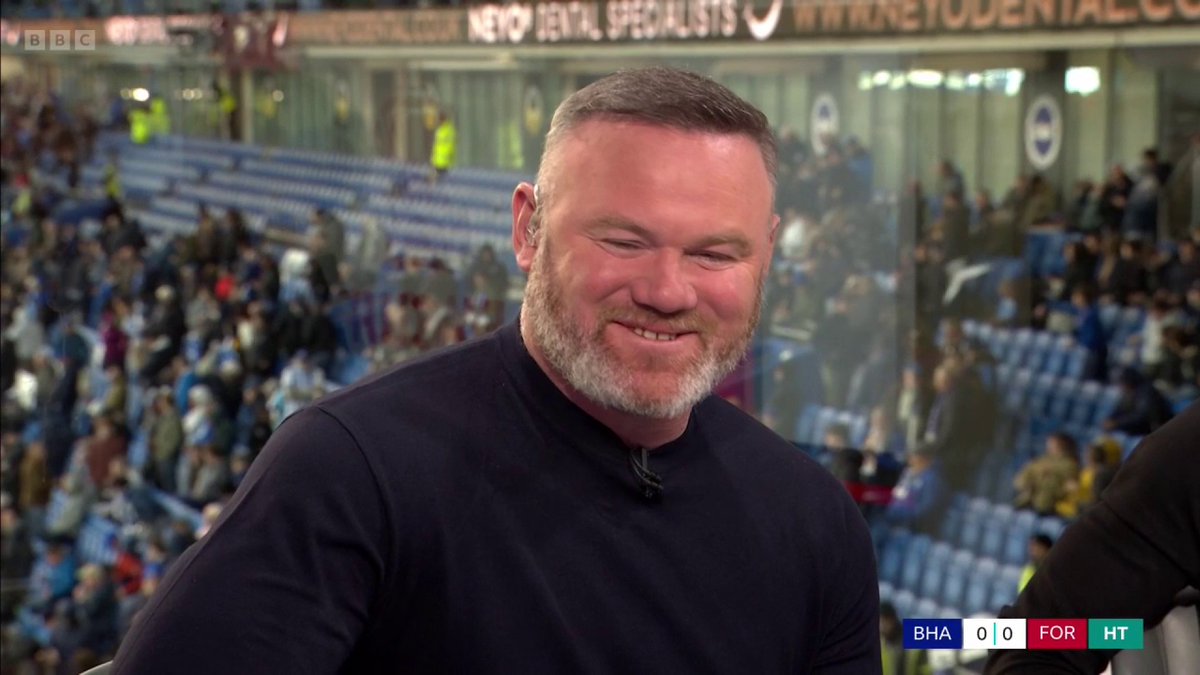 "I just don't like fish." Wayne, we have some questions 😂 #FACup