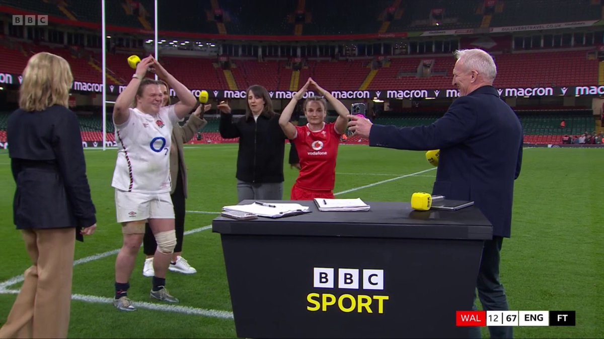 When the post-match interview gets interrupted for a TikTok dance 🤣 #BBCRugby #W6N