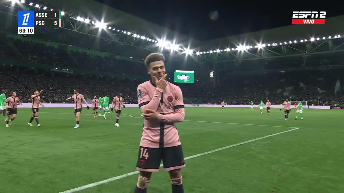 ¡¡¡PALIZA TOTAL!!! Doblete de Doue para el 5-1 de PSG ante Saint-Etienne... ¡GOLAZO! 📺 Mirá la #Ligue1 por #DisneyPlus