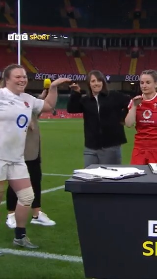 Sarah Bern 🤝 Jasmine Joyce-Butchers Enemies on the field, TikTok dancing after the final whistle! 👯♀️ #BBCRugby #W6N