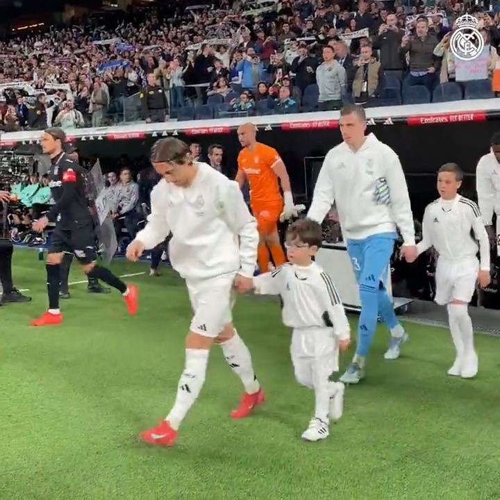 🤜 LET'S GO! 🤛