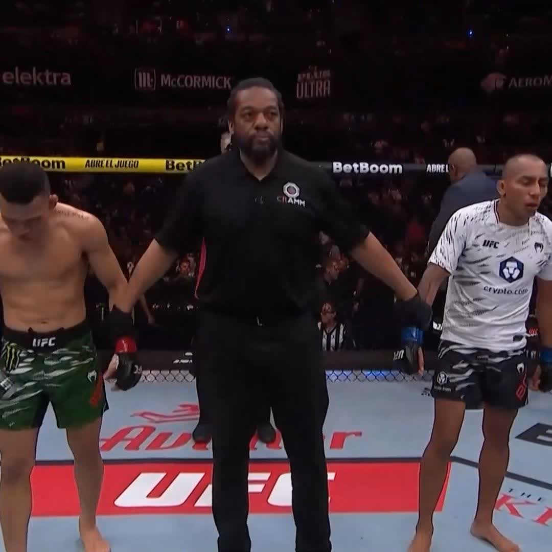 Kevin Borjas se lleva su primera victoria en UFC 🇵🇪 #UFCMéxico