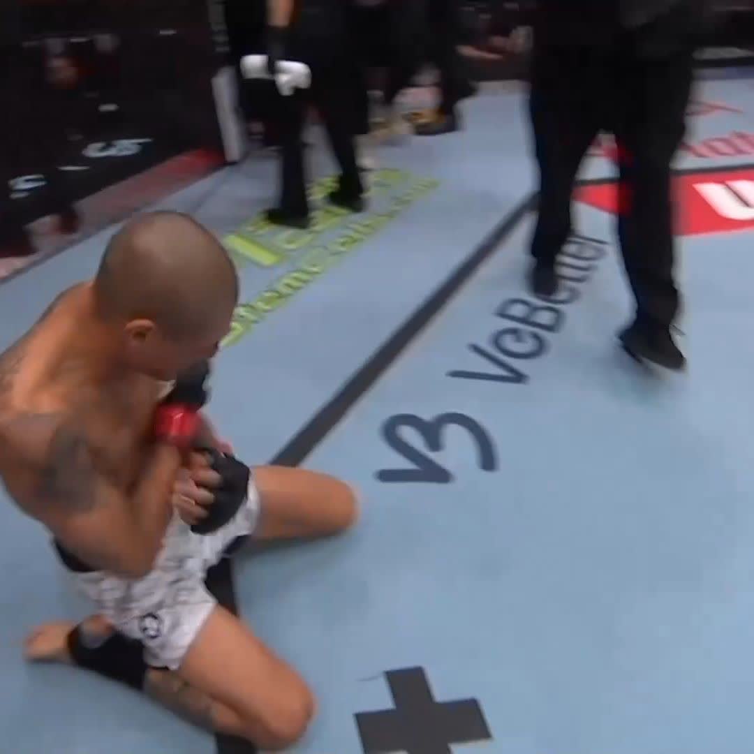 Se vale celebrar llorando 👊🏻 #UFCMéxico
