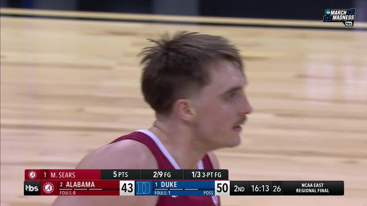Grant Nelson met Cooper Flagg at the rim 😳🔒