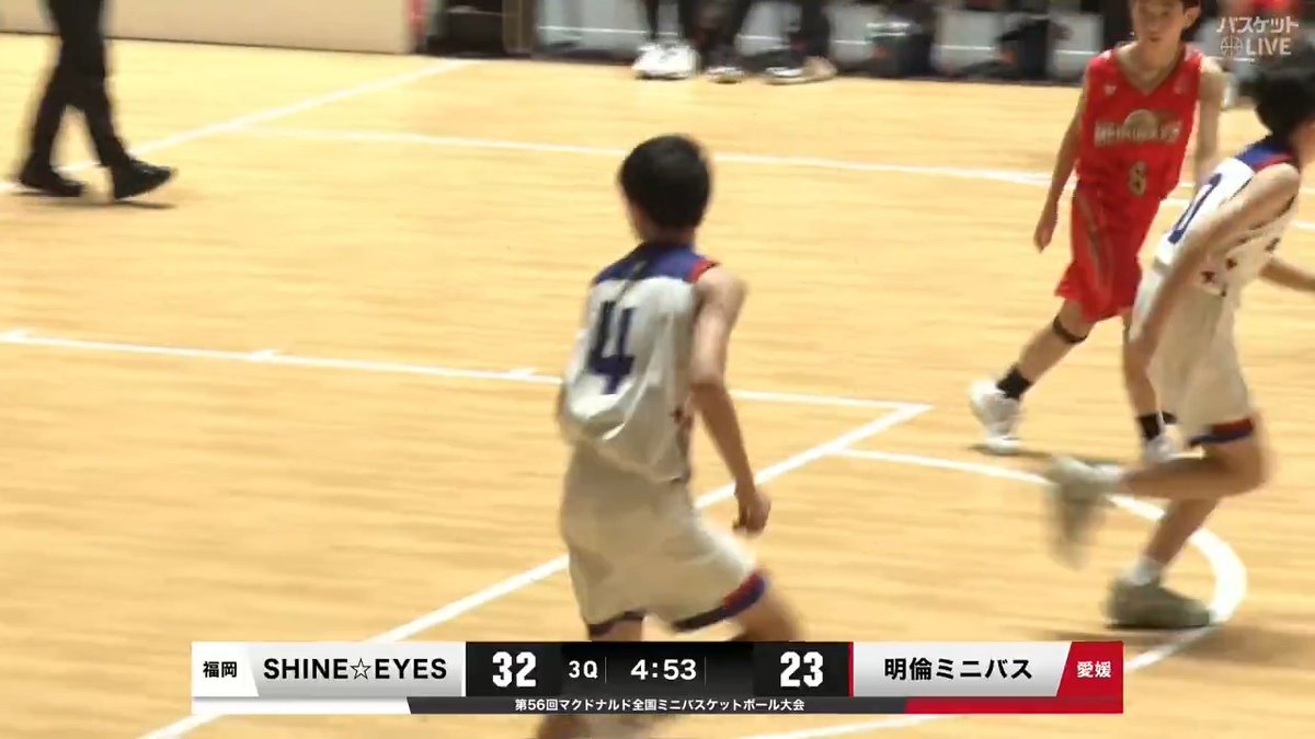 福岡大付属大濠 片峯監督ジュニアの #SHINE_EYES #片峯陽太(#4)👀 速攻から鮮やかにディフェンスかわし決めた💨 #SHINE_EYES(福岡) 🆚 #明倫KIDS(愛媛) ▶視聴はコチラ 🏀#マクドナルド全国ミニバス 🏆 #バスケットLIVE ライブ/見逃し配信中📡 #ミニバス 日本バスケットボール協会(JBA)