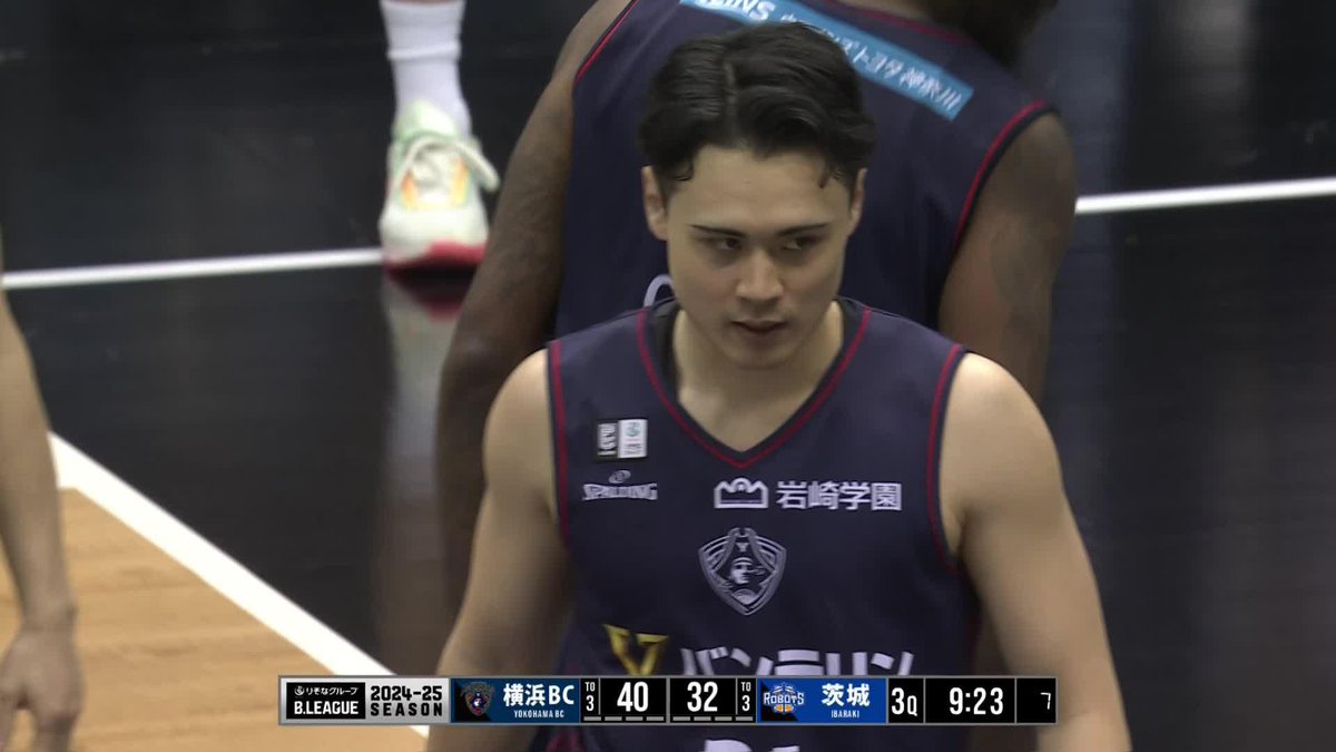 気合い十分🔥 横浜BC#24 松崎のスパイク並みのブロック🏐 松崎裕樹 横浜ビー・コルセアーズ 📡バスケットLIVEで生配信中 #Bリーグ #りそなグループ