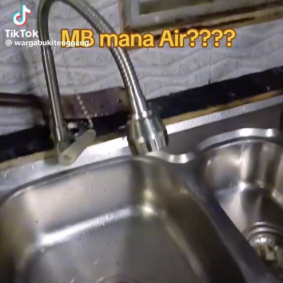 Semoga orang Kedah yang putus air tu dapat beraya dengan penuh ketabahan.