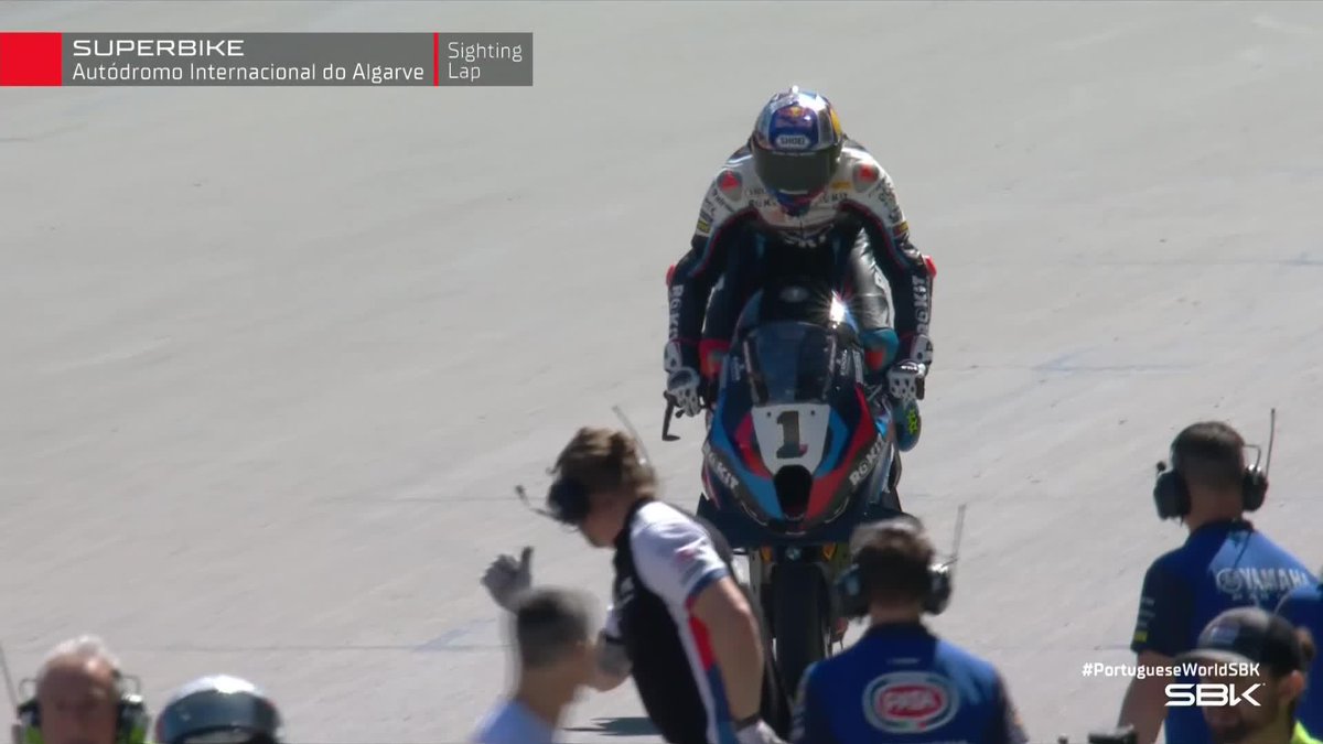 🚀 Toprak Razgatlıoğlu doesn't forget that it's #StoppieSunday 😉 #PortugueseWorldSBK 🇵🇹