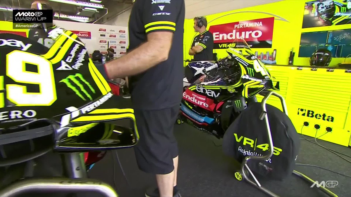 A striking NFL-inspired colour scheme for Pertamina Enduro VR46 Racing Team 🤩 #AmericasGP 🇺🇸
