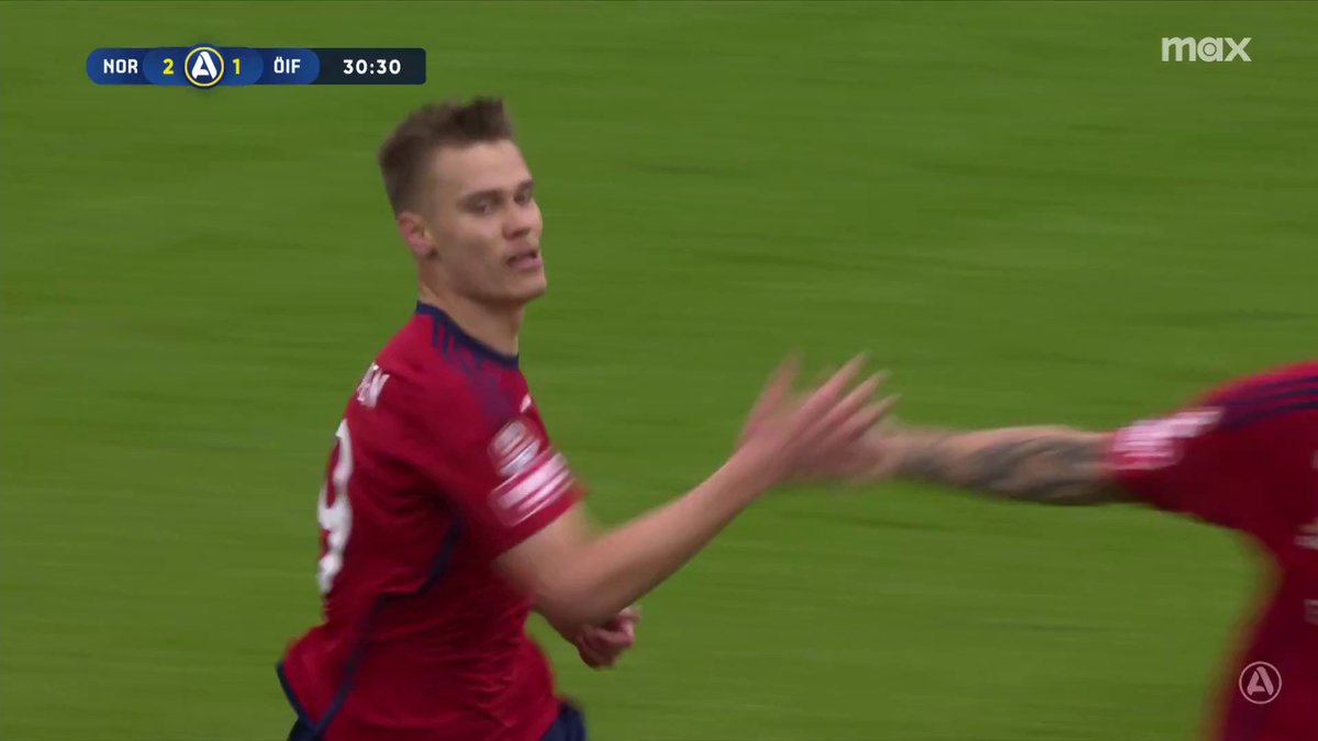 Matias Tamminen reducerar för Öster! 2-1 nu 🔴🔵 📲 Se matchen på Max