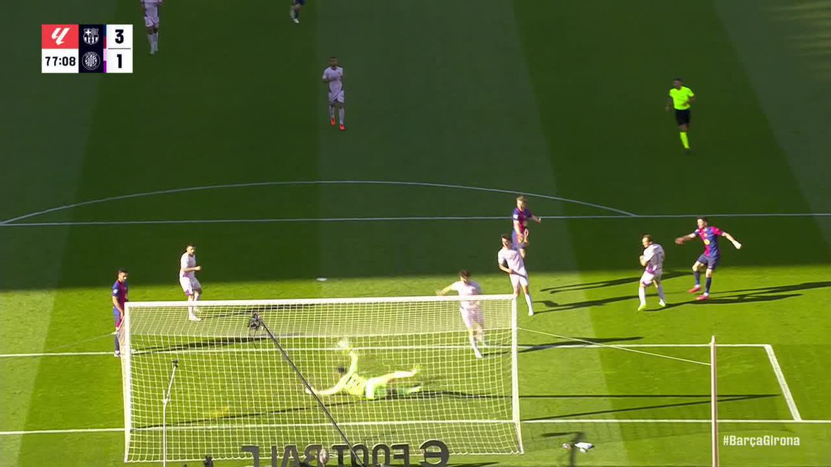 LEWANDOWSKI'S SECOND GOAL OF THE MATCH! BARCELONA 3-1 GIRONA 😮