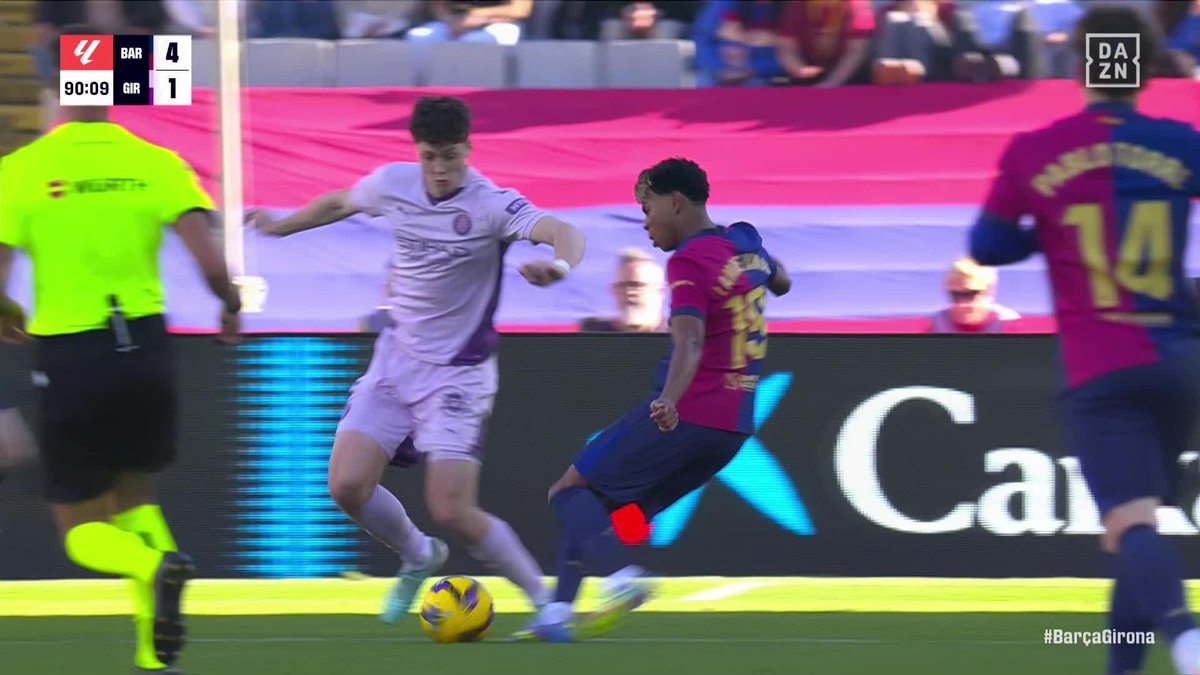 Como si solo pudiera marcar clavándola en la escuadra AY si mete eso Lamine Yamal 😱😱😱 #LALIGAenDAZN ⚽
