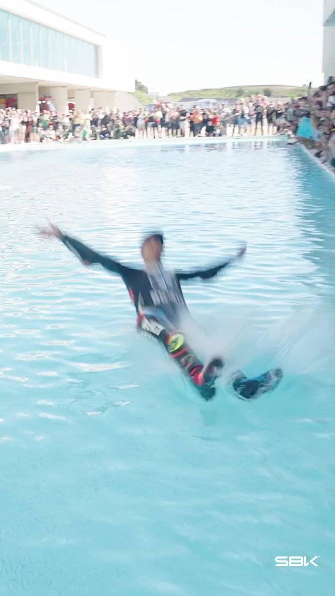 History repeats itself (and we're not just talking about the hat trick) 🎩 🏊‍♂️ 💦 #PortugueseWorldSBK 🇵🇹 #WorldSBK