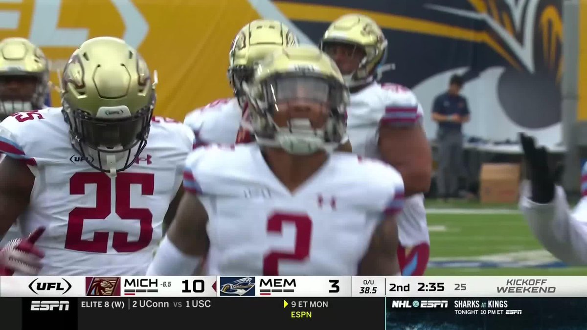 Arnold Tarpley with the INT 👏💥