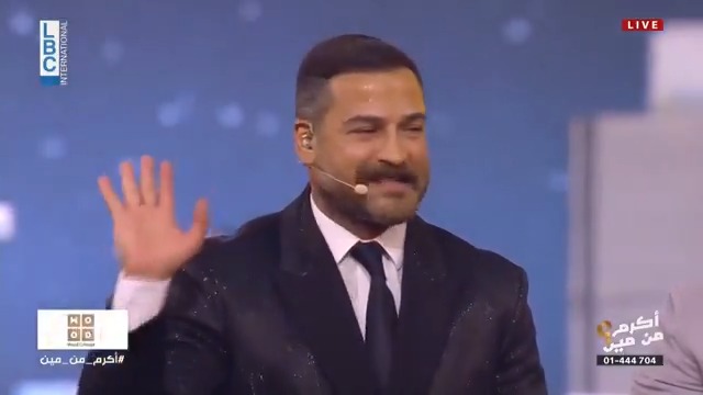 "نطرت لآخر حلقة لحتى ما أظلم حدا... ما حدا بيعمل برامج بعد الـLBCI"... كلمة من القلب من وسام حنا في الحلقة الأخيرة من "أكرم من مين" Wissam R Hanna #أكرم_من_مين #وسام_حنا #ليالي_زمان #LBCI #LBCILebanon