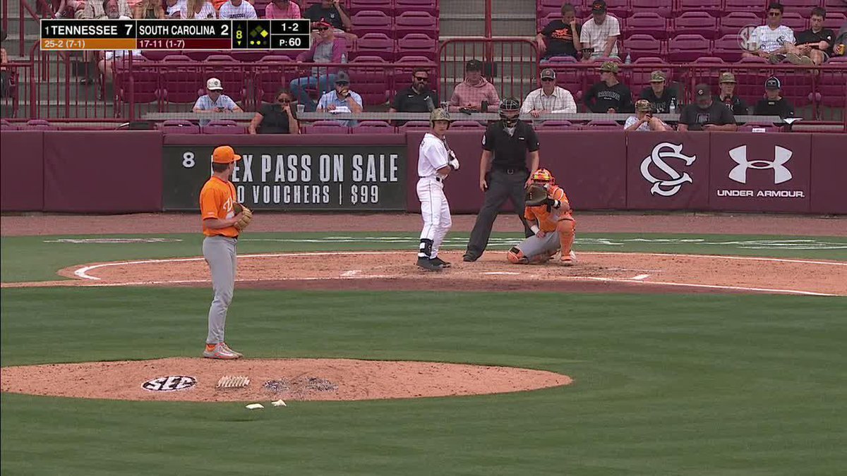 Ariel doing what he does. On to the ninth! 📺 (SECN+) #GBO // #BeatSC