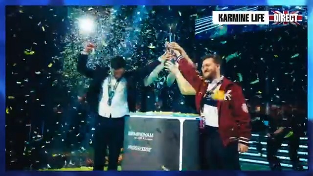 La meilleure équipe du monde, c'est NOUS. 🏆 #KCORP