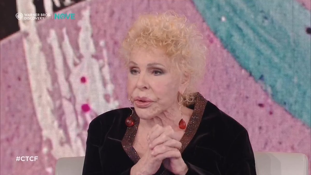 "C'è stato un momento nella vita in cui... non avevo le mutande. Molto spesso non avevo mutande, mi sembrava di essere più libera." Ornella Vanoni a #CTCF