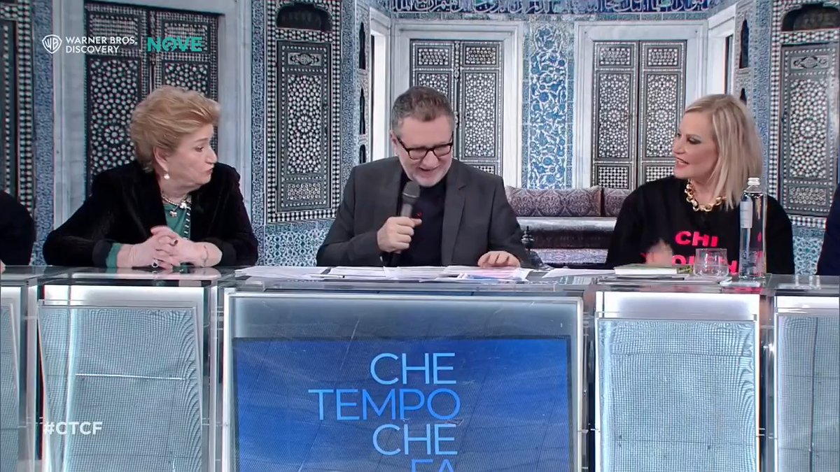 "La canzone mia e di Giovanni è 'Viceversa'" "Se non ci fosse stata la canzone..." "Non ci sarebbe stato il matrimonio, pensa che sfiga." Mara Maionchi e la canzone del cuore di Simona Ventura e Giovanni Terzi #CTCF