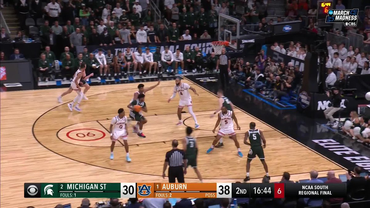 Dylan Cardwell getting it done on both ends 😤 #MarchMadness Auburn Basketball