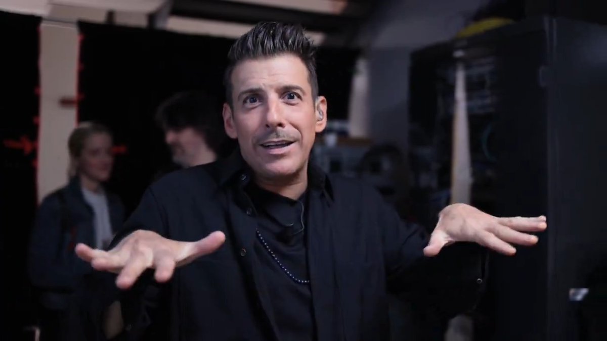 Vi è piaciuta la ventitreesima puntata di #CTCF sul NOVE ? Noi vi aspettiamo già domenica prossima alle 19.30, intanto vi regaliamo il 23° backstage della stagione 🔥