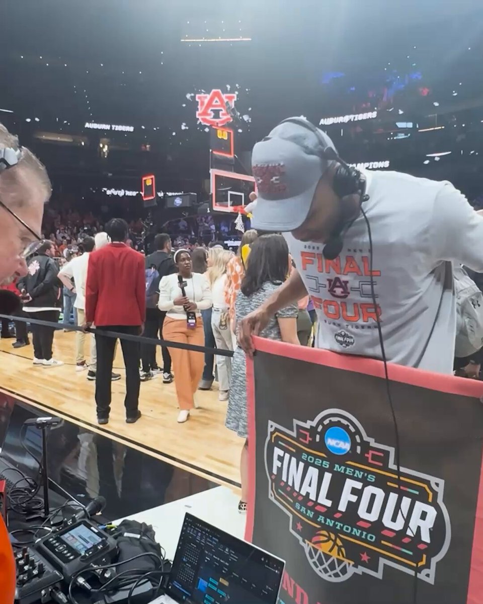 "I'm proud of myself and I'm proud of this team." CMo™️ ➡️