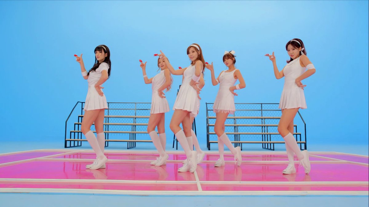 11 years ago today, Apink released their 4th Mini Album ‘Pink Blossom’ with title track ‘Mr. Chu’.