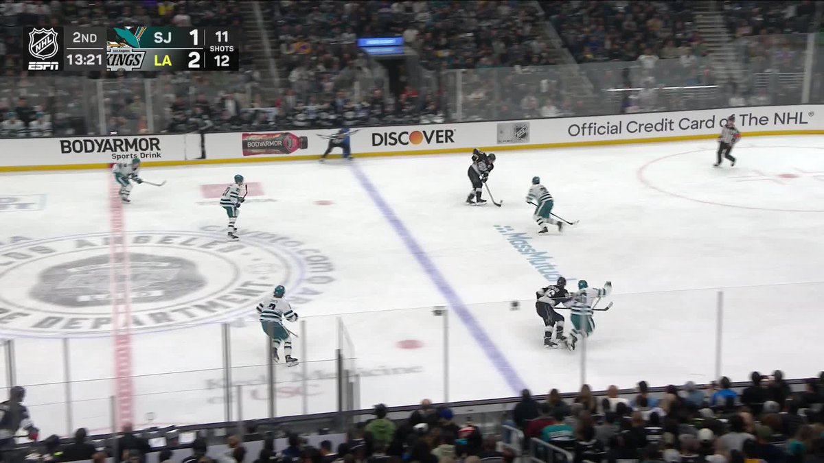 This pass from Kopitar 😮‍💨