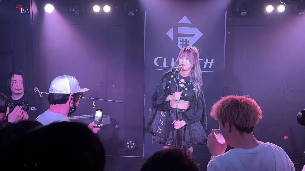 ◤◢◤#御礼◢◤◢ U・R・A公式HPプレゼンツ『WOW』～前夜祭～ありがとうございました‼️ 次のライブは明日4/1渋谷clubasiaにてライブがあります🏃‍➡️ 早い時間ですがお待ちしております‼️ LIVE 15:30〜15:45 並行物販 15:30〜16:30 ⚠️特典会はスーパーマカロニサラダと同じで並行物販に変更なりました！ 4/1（火）@渋谷clubasia CHOTTO FES mini 🎫 前売 ¥1,000- / 当日 ¥2,000- (各1D別途)
