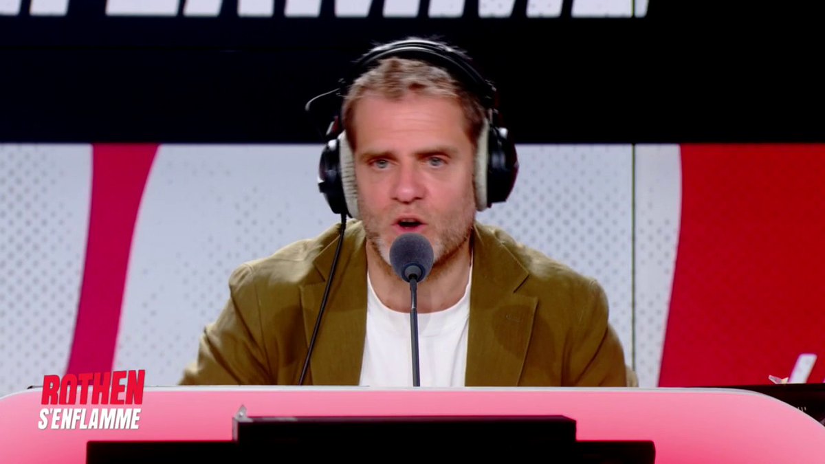 L'avis de Jérôme Rothen sur les images de Mbappé avant 🇫🇷🇭🇷 ⚡️ "Tout est faux dans ce qu'il fait. Il est en train de se refaire une image car il n'a pas voulu s'excuser, faire un mea culpa. S'ils avaient perdu, ils n'auraient jamais sorti cette scène. Tout était anticipé"