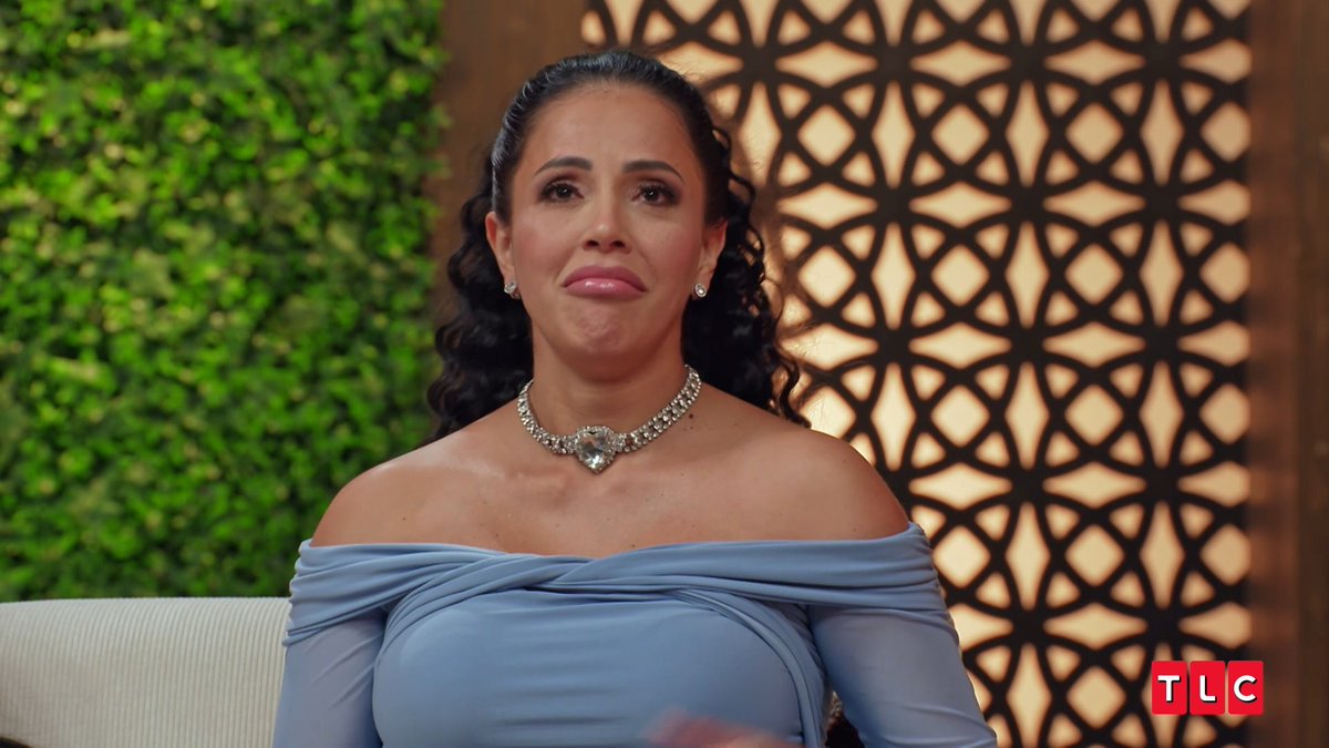 Well, that escalated quickly… 😬 Rob and Jasmine kick things off with some serious tension. Catch part one of #TheLastResort Tell All — TONIGHT at 8/7c! #90DayFiance