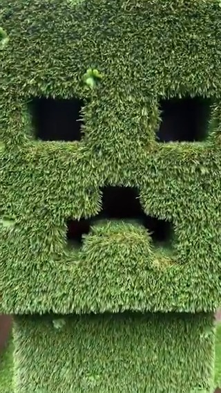 The Minecraft experience was SO cute! I high key want to make my own creeper bush lol #minecraft #minecraftmovie