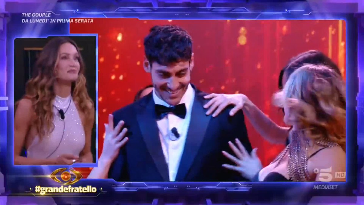 Questo momento tra Helena e Javier ❤️🔥 #GrandeFratello