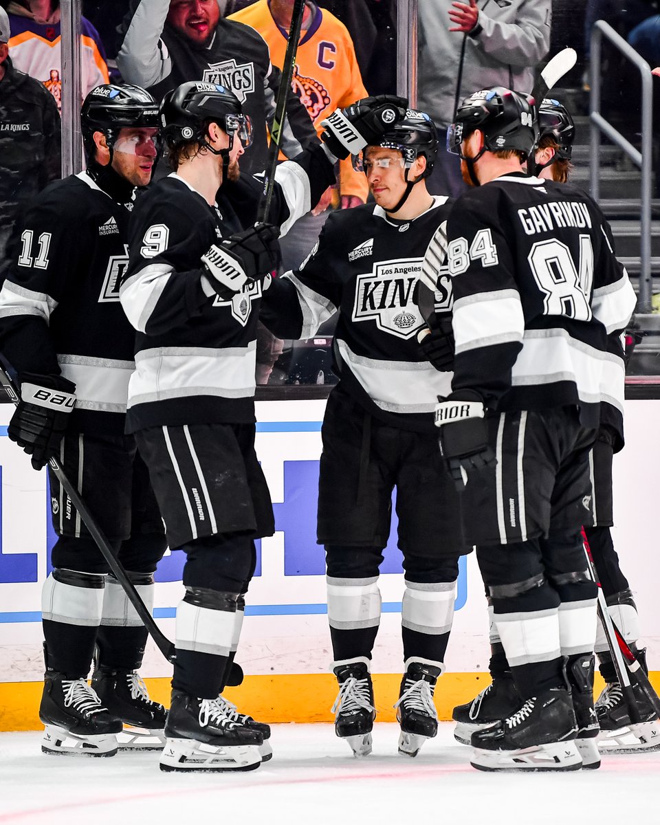 "OH JUST PRETTY!" 🗣️ Mike Monaco with an all-time call from last night's big win over the Sharks is your Call of the Game presented by Spectrum 🎙️