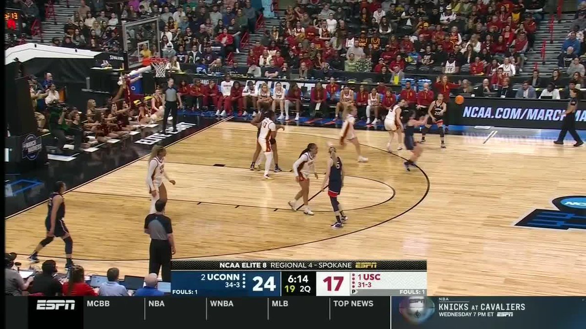 K9 elevates for the bucket 🪣 📺 ESPN