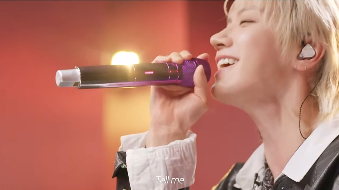 ten singing ‘love never felt so good’ by michael jackson in lee mujin’s service!