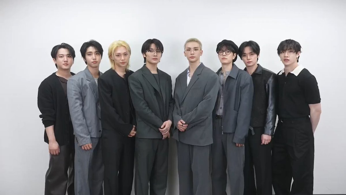 ◤New Release◢ Stray Kidsの『Mixtape : dominATE』が Spotifyで配信スタート🎧 "GIANT (Korean Version)" に個性溢れるユニット曲！ STAYの皆さんがリピート中のユニット曲は？ 🦷 Stray Kids Japan Official #StrayKids #スキズ #Mixtape_dominATE