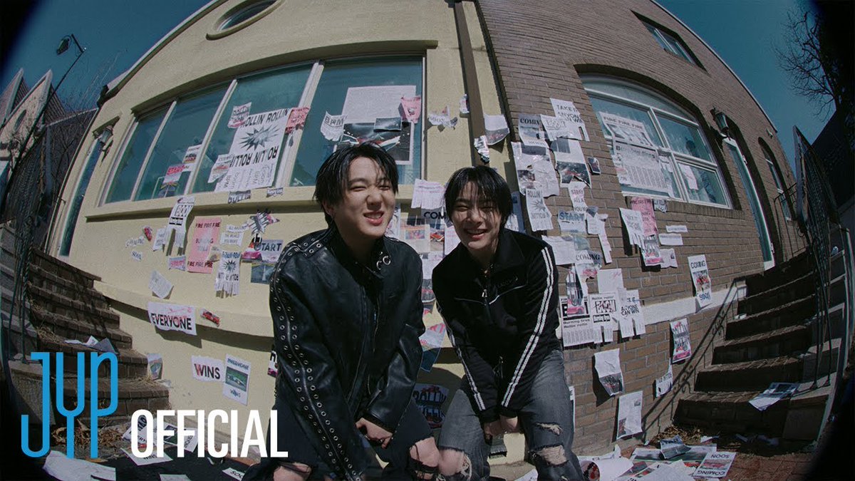 🇺🇸 "Burnin' Tires" by #Changbin & #I_N debuts at #3 on the Billboard World Digital Song Sales! 🔥 Stray Kids #StrayKids #스트레이키즈