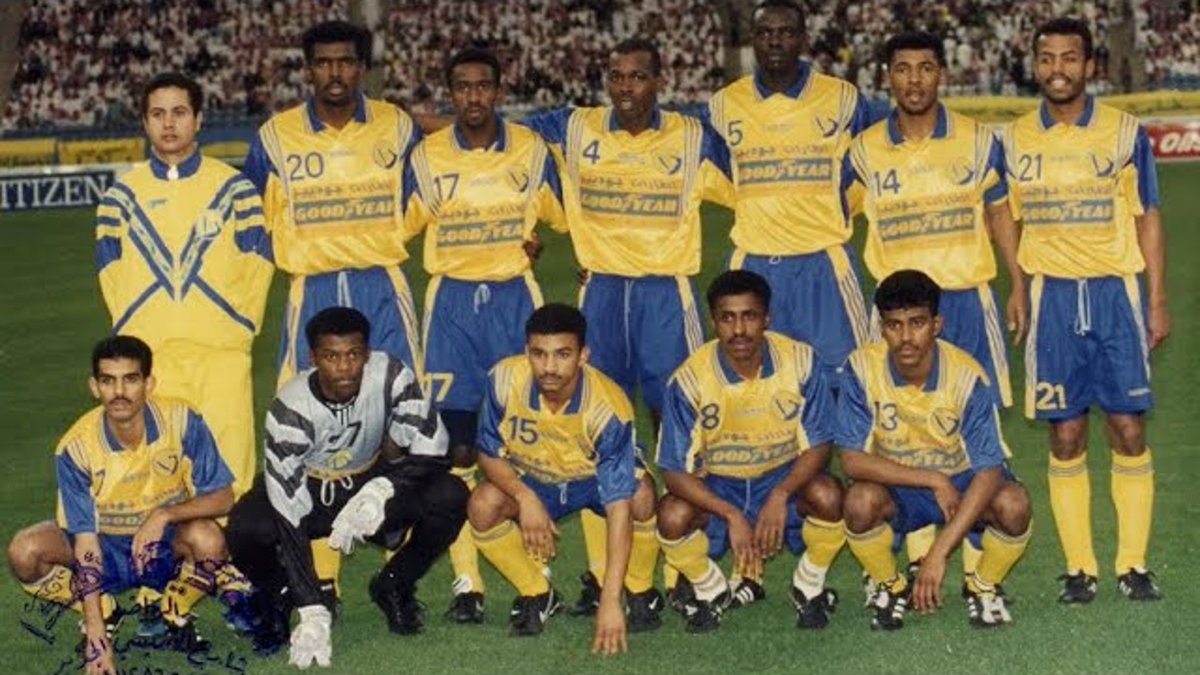مُباراة #النصر 3 × 0 الهلال 💛🩵 دوري خــادم الحـرمين الشريفيـن 1997 م المعلق ناصر الأحمد بعد الثالث : 🎙️🤩 كبيره كبيره كبيره واللي يقول غير كذا يغالط نفسااااه ! 34 دقيقة فيها ثلاث اهداف