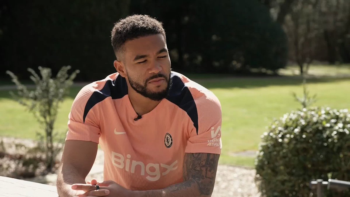 🗣️ "I'm enjoying playing again with the team and helping them" Reece James talks about playing in the midfield role for Chelsea 🔵