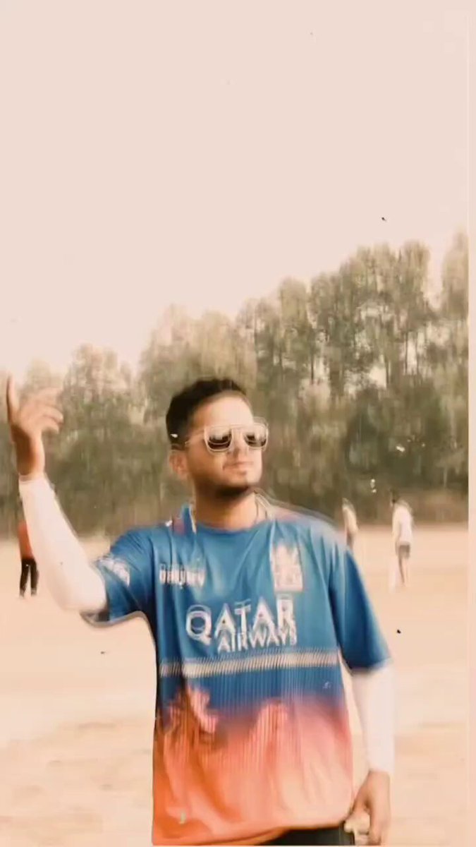 Bro who is this guy 🤣🤣🤣